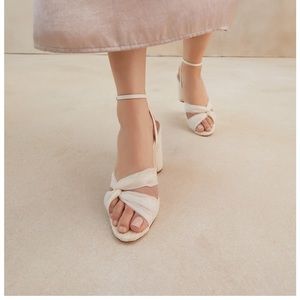 Loeffler Randall Reed Pearl Pleated Twist Heel size 8